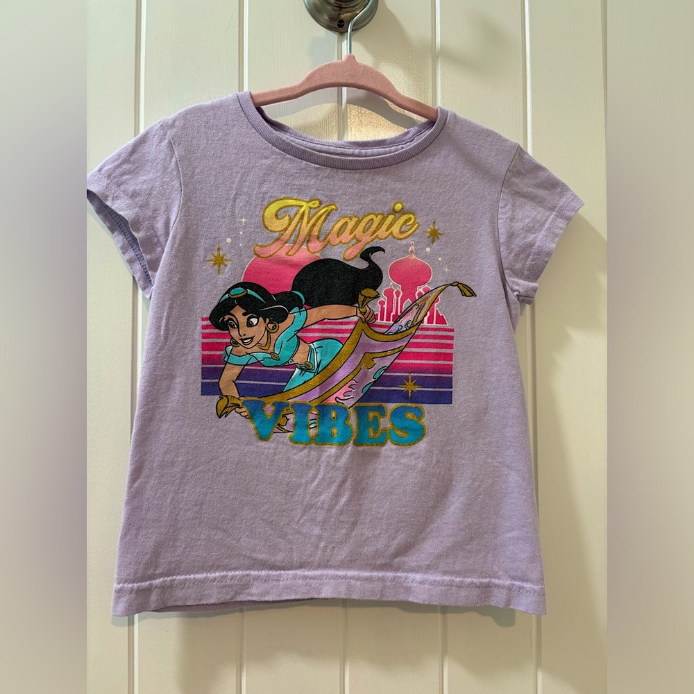Disney - Jasmine Graphic Tee